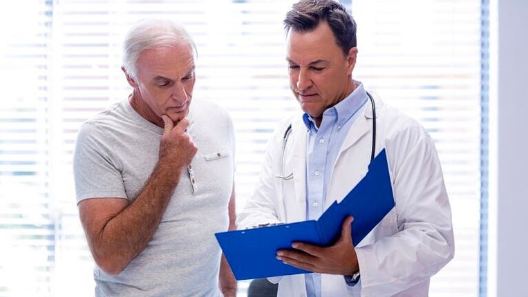 The doctor prescribes treatment for prostatitis.